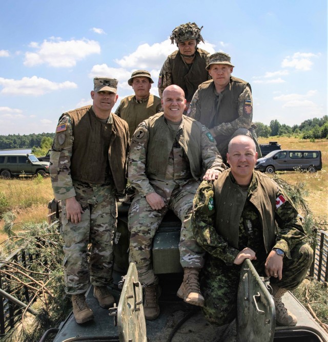 LANDCOM Commander, Lt. Gen. Cloutier, and Acting Deputy for the Ukrainian Land Forces, Major General Oleksandr Holodniuk, visit IPSC