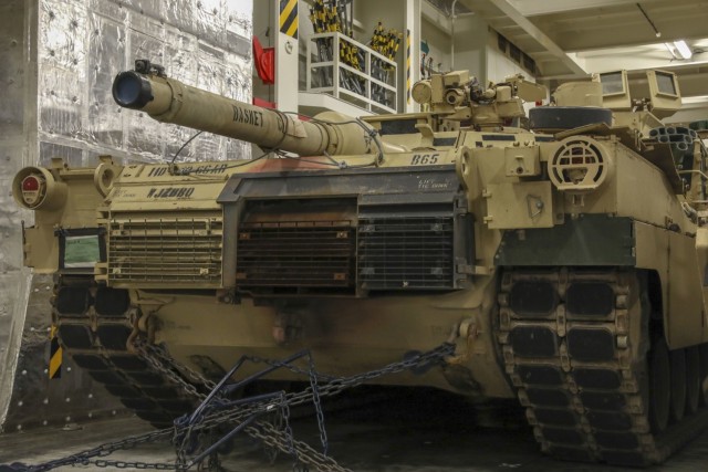Surface Warriors from 838th Transportation Battalion - SDDC and the 21st TSC continue to bring 1st Armored Brigade Combat Team, 1st Infantry Division combat power into Europe with the ‘Liberty Peace’ arriving in Klaipeda, Lithuania July 13,...