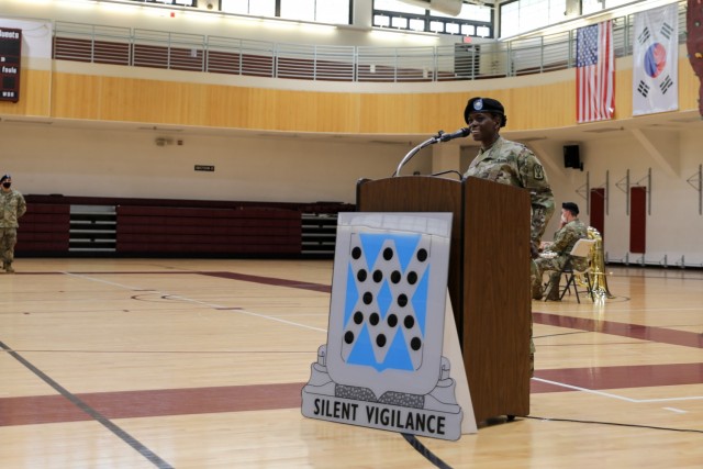 Incoming Commander Gives Remarks