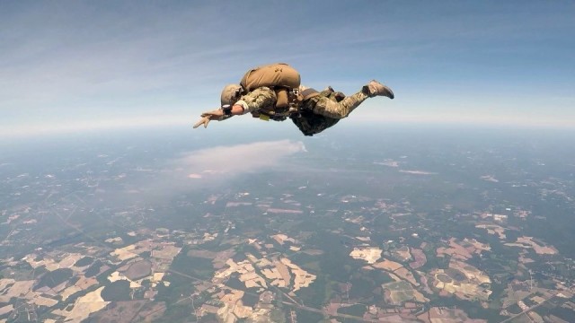 82nd Airborne, 3rd SF troops test new parachutist life preserver at Ft. Bragg