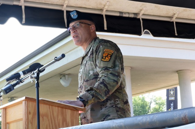 Maj. Gen. Johnny Davis assumes command of Cadet Command, Fort Knox at ...