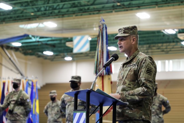 U.S. Army Maj. Gen. Charles D. Costanza, commander of 3rd Infantry Division, formally welcomes back 1st Armored Brigade Combat Team “Raider,” 3rd ID, during Raider Brigade’s uncasing ceremony August 3, 2021, on Fort Stewart, Georgia. The ceremony marked the official redeployment of the Brigade—known as the Battle Axe of the 3rd ID—after a nine month rotation to the Republic of Korea.  (U.S. Army photo by Spc. Summer Keiser)