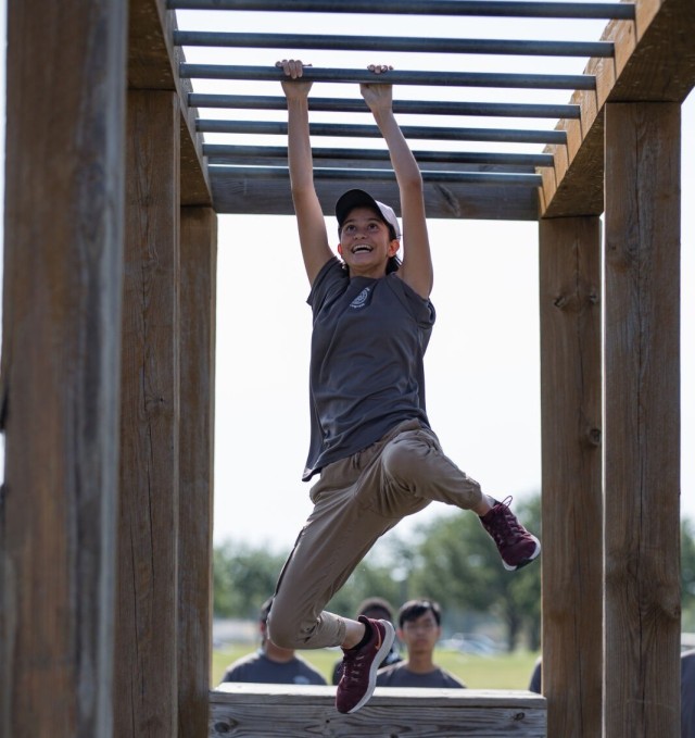 Monkey bars