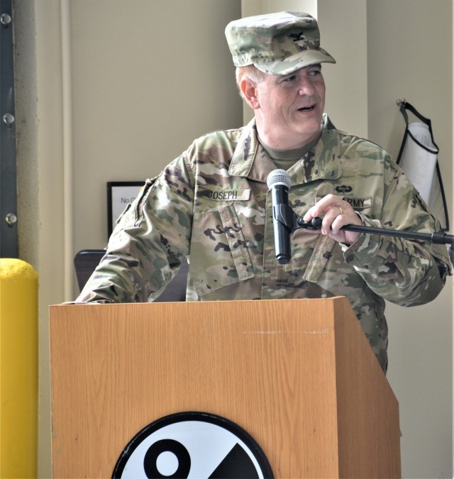 Col. John Joseph relinquished command of the 1st Brigade (Quartermaster) and welcomed Col. Antionette Chase as the new brigade commander on 16 May 2021, in a change of command ceremony. Soldiers of the 1st Brigade (Quartermaster), a down-trace unit of the 94th Training Division-Force Sustainment, gathered at the Maj. Gen. Charles C. Rogers U.S. Army Reserve Center for the ceremony. (Photo by Maj. Ebony Gay, 94th TD-FS Public Affairs Office)