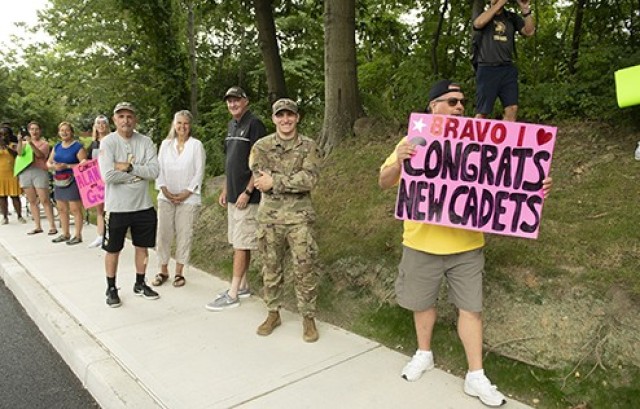 Family members and West Point community members gather to cheer on the new cadets durng March Back.