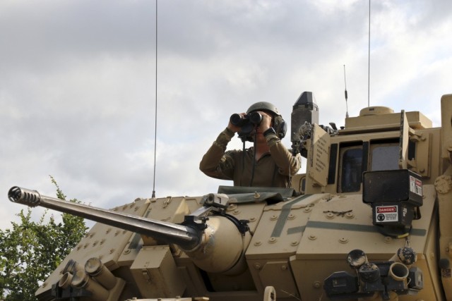 A Tennessee Army National Guardsman scans for enemy movement during XCTC 21-03 at Fort Hood, Texas.