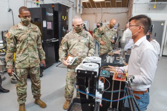 Senior NCOs visit the Army’s research laboratory