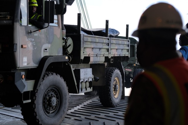 841st Transportation Bn. supports Sea Emergency Deployment Readiness Exercise 