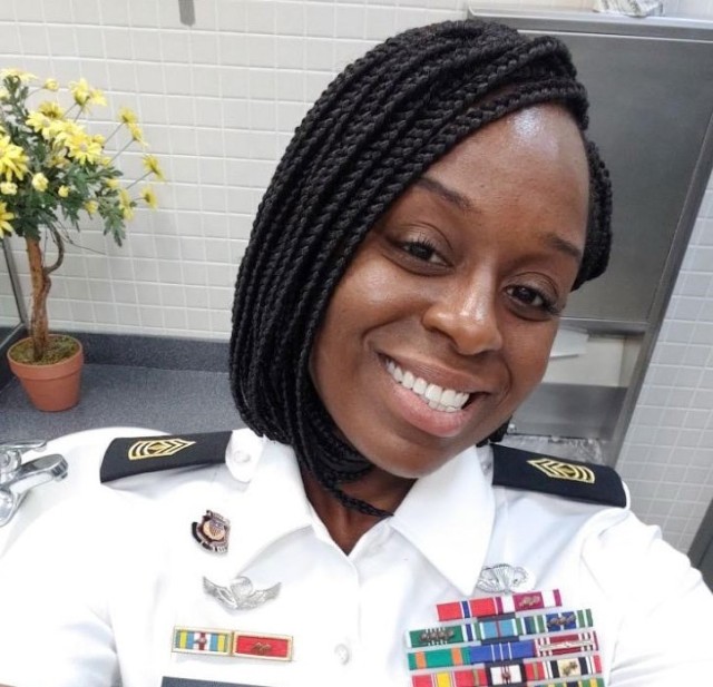 Dying to Live: A First Sergeant's Account of Struggle and Healing