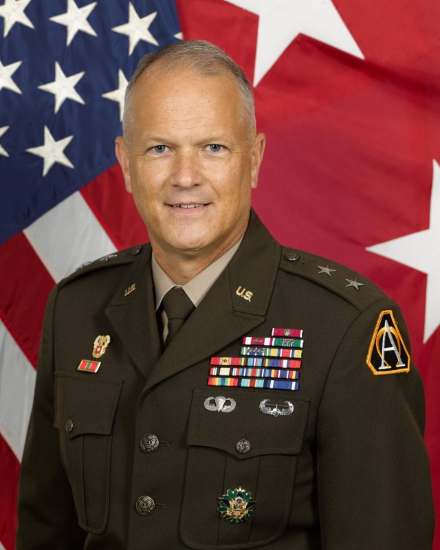 Brigadier General Robert M. Collins, the Army’s Program Executive Officer for Command, Control, Communications-Tactical (PEO C3T), was promoted to the rank of Major General today in a ceremony at Aberdeen Proving Ground, Md.