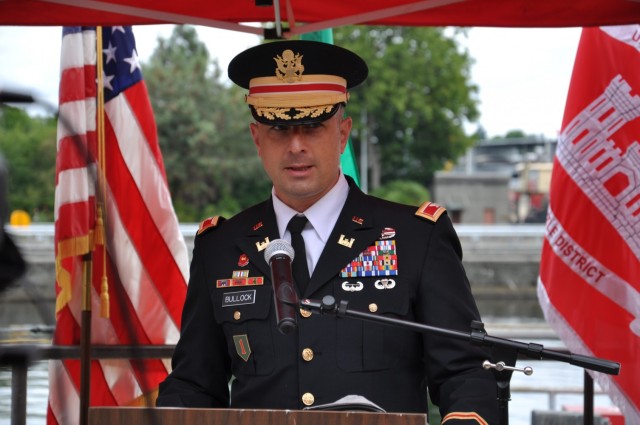 SEATTLE - Col. Alexander “Xander” L. Bullock commander of the Seattle District, U.S. Army Corps of Engineers, gives opening remarks at the ribbon cutting ceremony Aug. 16, 2021, to commemorate the re-opening of the fish ladder viewing room at the Lake Washington Ship Canal and Hiram M. Chittenden Locks. Bullock applauded the local community's power to rally together to pool resources to fund the renovation project and protect the environment and natural resources for future generations. (Photo credit: Nicole Celestine)