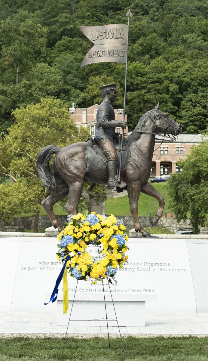 West Point dedicates monument to Buffalo Soldiers | Article | The United  States Army