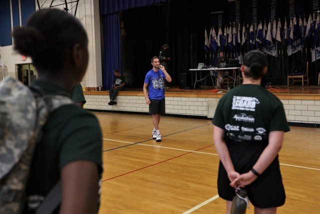 Former University of Kentucky basketball player Jarrod Polson leads cadets from the Bluegrass ChalleNGe Academy at Fort Knox in the Shoot Hoops Not Drugs camp Sept. 14, 2021.