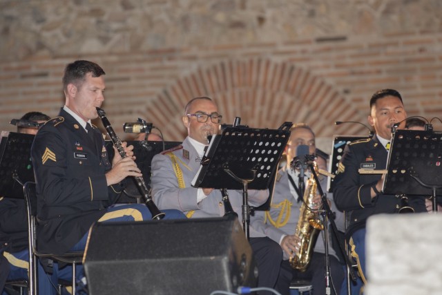 The US Army Europe & Africa Band & Chorus performed alongside the 2nd Light Infantry Band of Bulgaria on September 1, 2021, during their Stronger Together 2021 tour. They performed a variety of different American and Bulgarian musical pieces to represent the unity and interoperability that the US military has achieved with its NATO allies and partners.