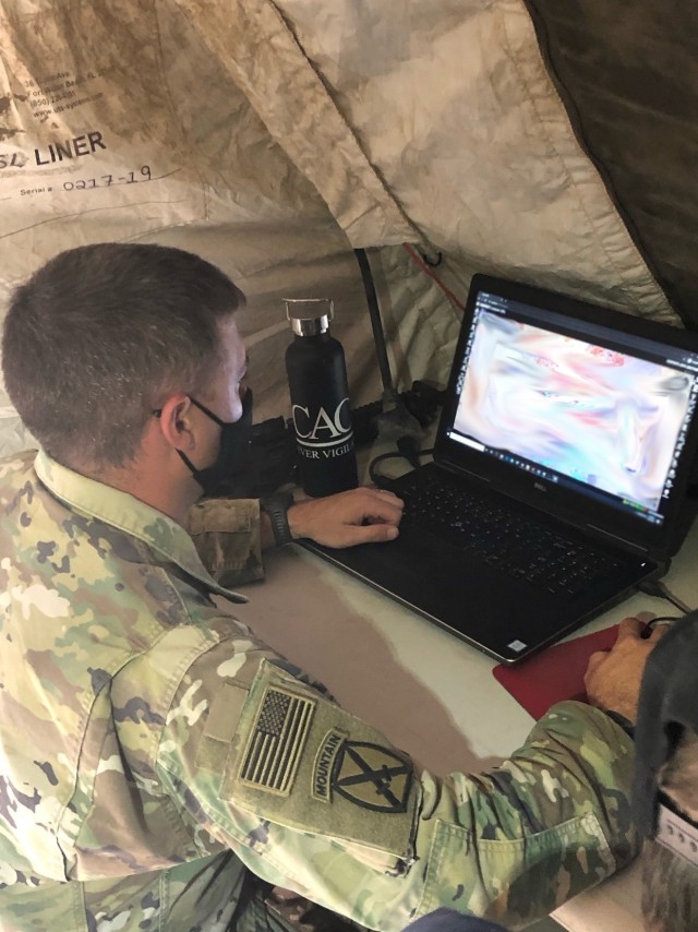 4ID Soldiers test new electronic warfare, spectrum management battlefield software tool
