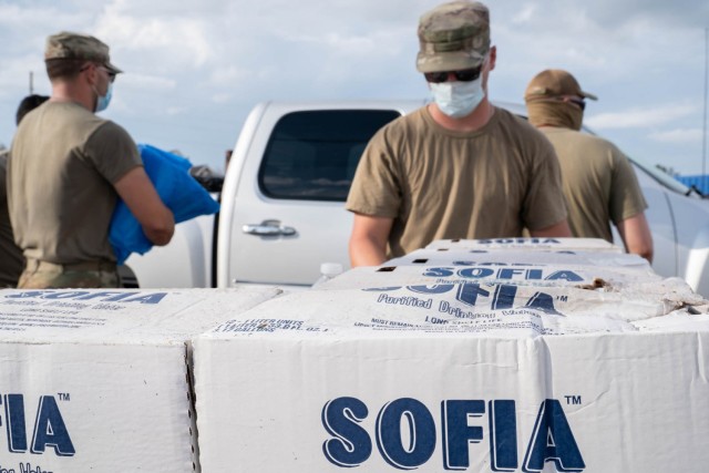 Louisiana Guard continues to distribute supplies after Ida
