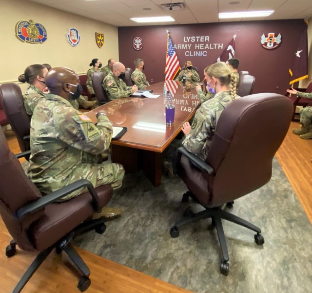 Lt. Col. Danielle Rodondi, Lyster commander, briefed Brig. Gen. Krueger and Command Sgt. Maj. Booker on several topics that included how the clinic keeps aviators medically ready, COVID-19 operations, and routine primary care during their visit to Lyster. 