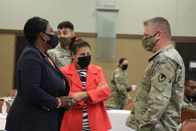 Meeting the Fort Hood Garrison Commander