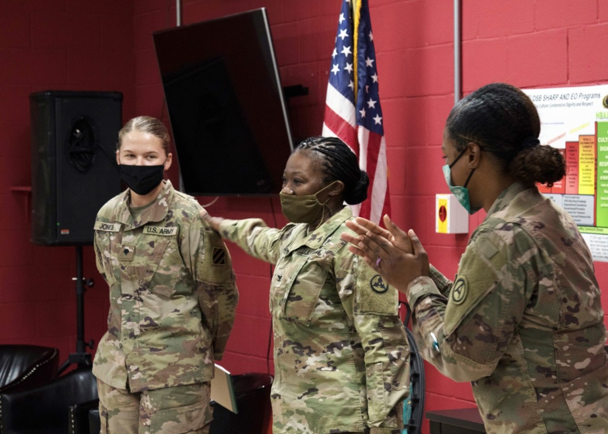 ‘Spears Ready’ Soldiers train SHARP ambassadors | Article | The United ...