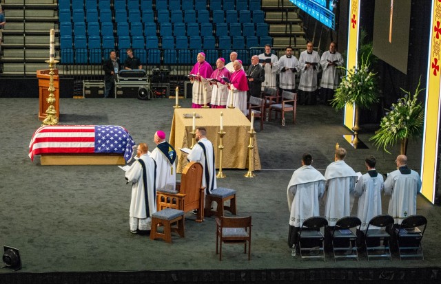 Chaplain (Capt.) Emil J. Kapaun is welcomed home with honors and remembered during several public and private ceremonies throughout Wichita and Pilsen Kan., Sept. 25-29, 2021. In March, the Defense POW/MIA Accounting Agency identified Kapaun&#39;s...