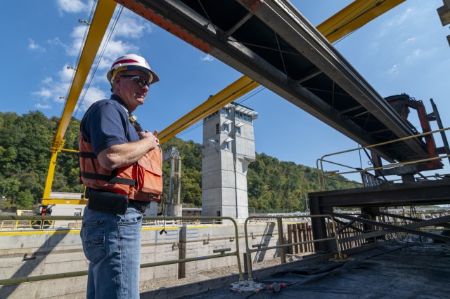 Kirk McWilliams, resident engineer for the U.S. Army Corps of Engineers Pittsburgh District, stands by the construction project at Charleroi Locks and Dam on the lower Monongahela River in Pennsylvania, Sept. 30, 2021. The Pittsburgh District...