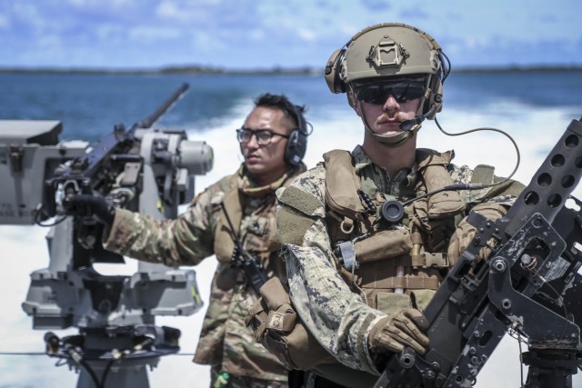 Guam National Guard, Navy conduct joint training at sea