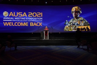Secretary discusses ‘extraordinary year’ for Army, future challenges
