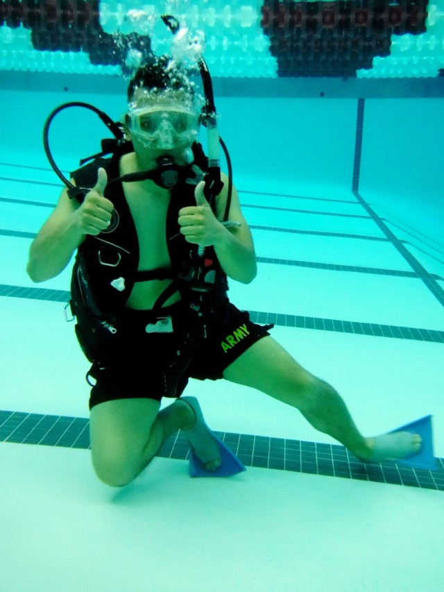 On July 15, Spc. Jay Morales, a Soldier assigned to the Fort Drum Soldier Recovery Unit, New York, participated in an Intro to Scuba class at the Magrath Gym. (Photo courtesy of Sgt. Joyce Blanco Paredes)