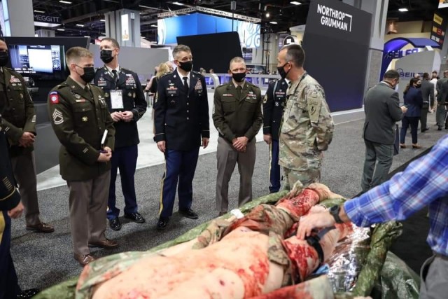The U.S. Army Medical Center of Excellence, or MEDCoE, provided a participatory experience for attendees during the Association of the United States Army’s, or AUSA’s, Annual Meeting, October 11-13. Hundreds of Army senior leaders, industry...