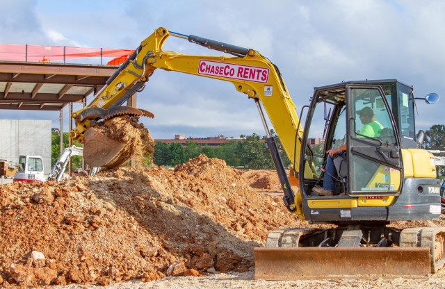 A U.S. Army Corps of Engineers, Kansas City District Missouri Resident Office Hospital contractor moves dirt with an excavator on-site of the new hospital at Fort Leonard Wood, Mo., on Sept. 1, 2021.