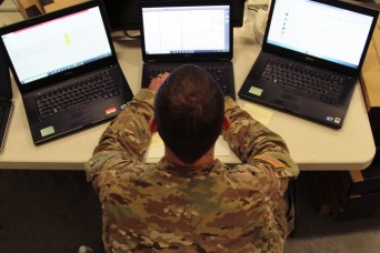 Army analysts win award for helping commanders mitigate COVID-19