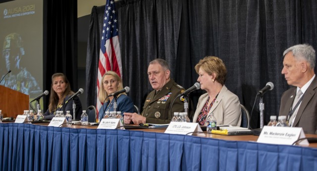 Karen Saunders, senior official performing the duties of assistant secretary of the Office of the United States Assistant Secretary of the Army for Acquisition, Logistics and Technology, also known as ASA(ALT), Gen. John M. Murray the Commanding General of the Army Futures Command and members of industry speak at Association of the United States Army (AUSA) 2021 panel titled “Full Life-Cycle Acquisition, Sustainable Army Modernization to Win Great Power Competition&#34; on October 13, 2021.