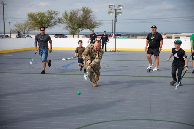 Ball hockey clinic