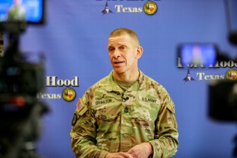 Sergeant Major of the Army sees positivity at Fort Hood, tests new app