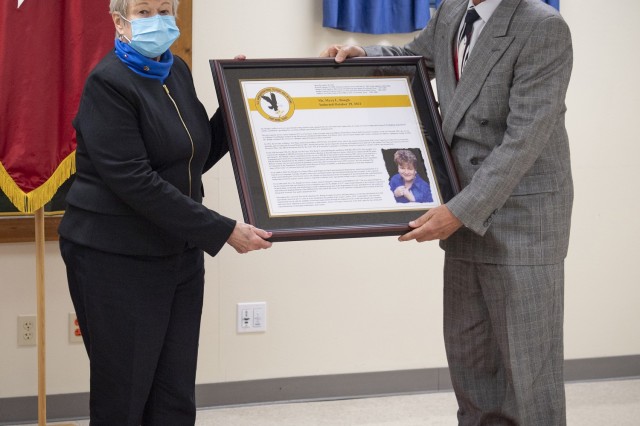 Texas woman becomes 43rd inductee at Operational Testers’ Hall of Fame ceremony