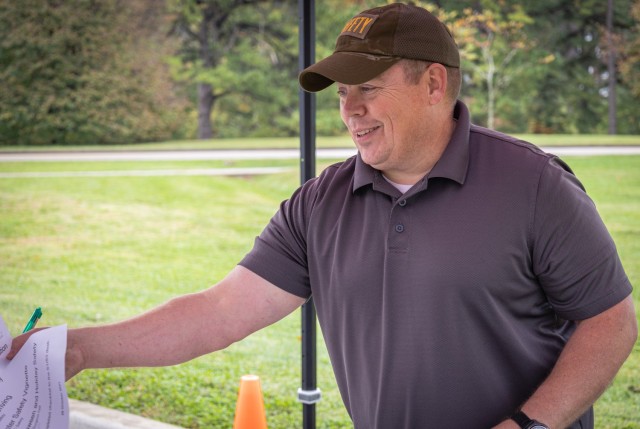 Eric Schweighauser, safety and occupational health manager, 1st Theater Sustainment Command, teaches a class on winter vehicle safety during the 1st TSC Safety Stand Down at Fort Knox, Kentucky, Oct. 29, 2021. Schweighauser taught Soldiers of the...