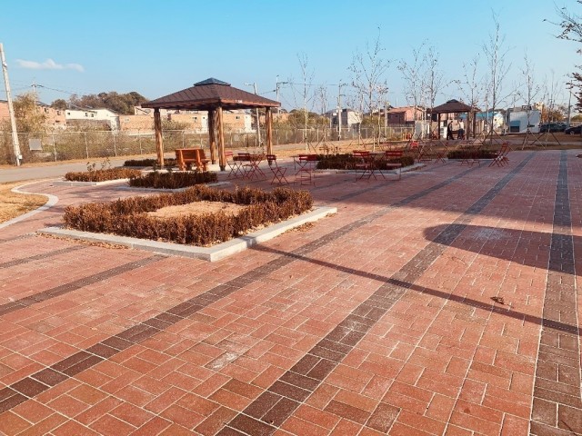 After the relocation of the U.S. Army Corps of Engineers Far East District headquarters, from Dongdaemun to Pyeongtaek in 2018, the outdoor greenspace that once was is alive again, thanks to the FED 2020-2021 USACE Leadership Development II...