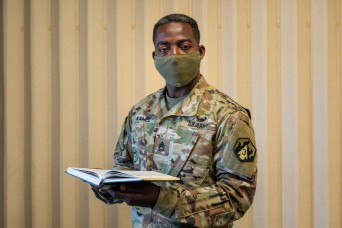 Fort Leonard Wood drill sergeant volunteers to lead on-post Islamic spiritual services
