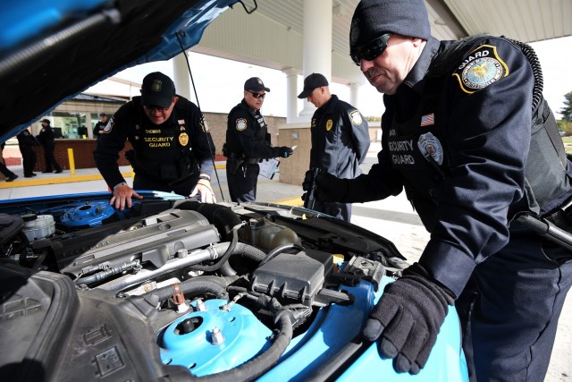 Fort Knox gate guards conduct weeklong training to hone security skills