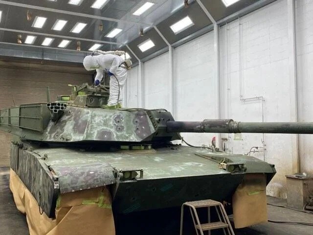 Painting a tank