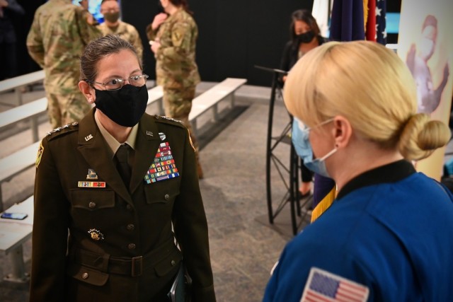 Lt. Gen. Jody Daniels, chief of Army Reserve and commanding general, U.S. Army Reserve Command, speaks with Dr. Kate Rubins, a NASA astronaut, prior to her commissioning ceremony at NASA’s Johnson Space Center in Houston, Nov. 2, 2021. (U.S. Army Reserve photo by Sgt. 1st Class Javier Orona)