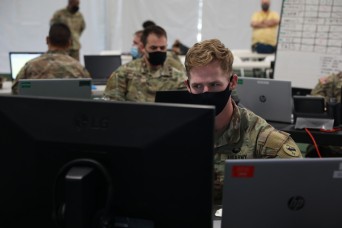 Network cross-functional teams connect sensors and Soldiers during Project Convergence 21