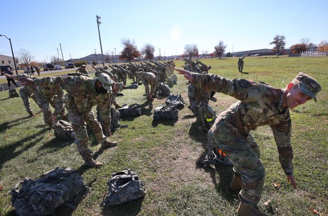 Soldiers, civilians and families of 83rd ARRTC deliver fun, food at 3rd annual holiday ruck march