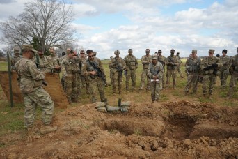 101st Leaders Train on Point Defense and Survivability Operations