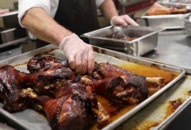 Fort Knox finalizes plans for ‘home-cooked’ Thanksgiving meal