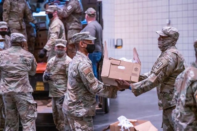 NY National Guard teams up with governor to distribute Thanksgiving turkeys