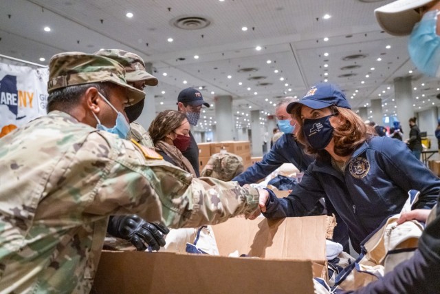 NY National Guard teams up with governor to distribute Thanksgiving turkeys