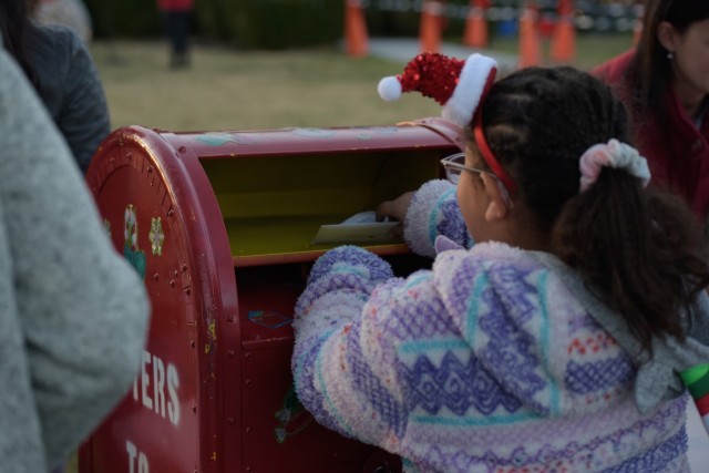 Children were afforded the opportunity to write letters to Santa, and then send them in a special mailbox at the Fort Knox Christmas tree lighting ceremony Dec. 2, 2021.