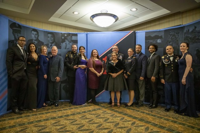 Big Red One Year of Honor Leader Professional Development panelists and their spouses are honored at the 1st Infantry Division Victory Banquet held on Fort Riley, Kansas, Dec. 10, 2021. These panelists are recognized for their time and effort...