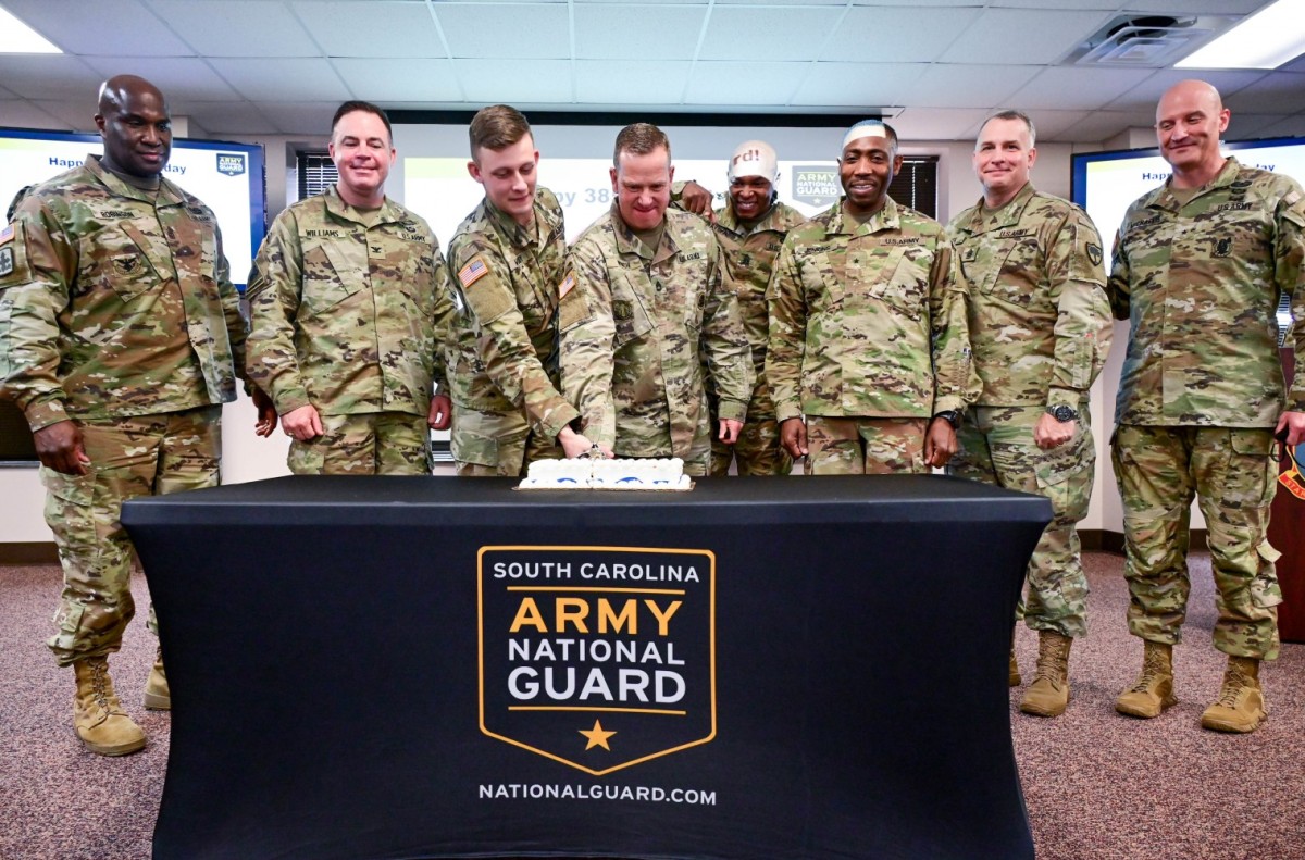 National Guard still looking good after 385 years | Article | The ...